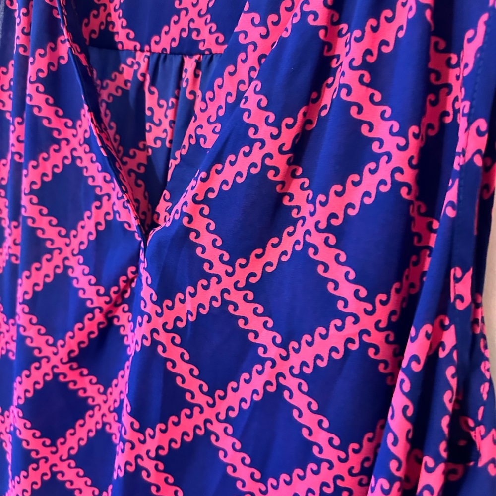 Hawthorne sleeveless blue and pink top. XL